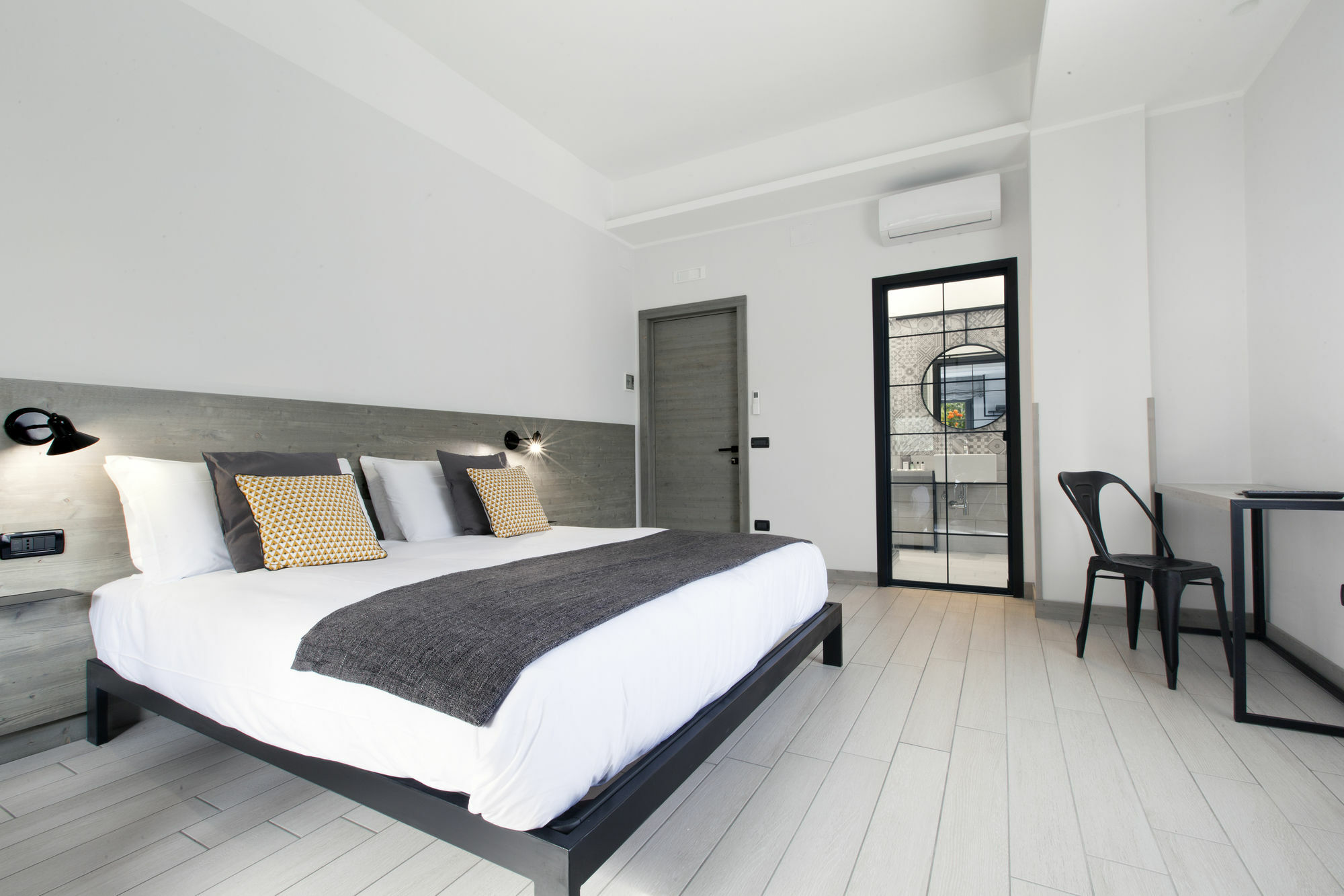 La Ferrovia Guest House Sorrent Exterior foto
